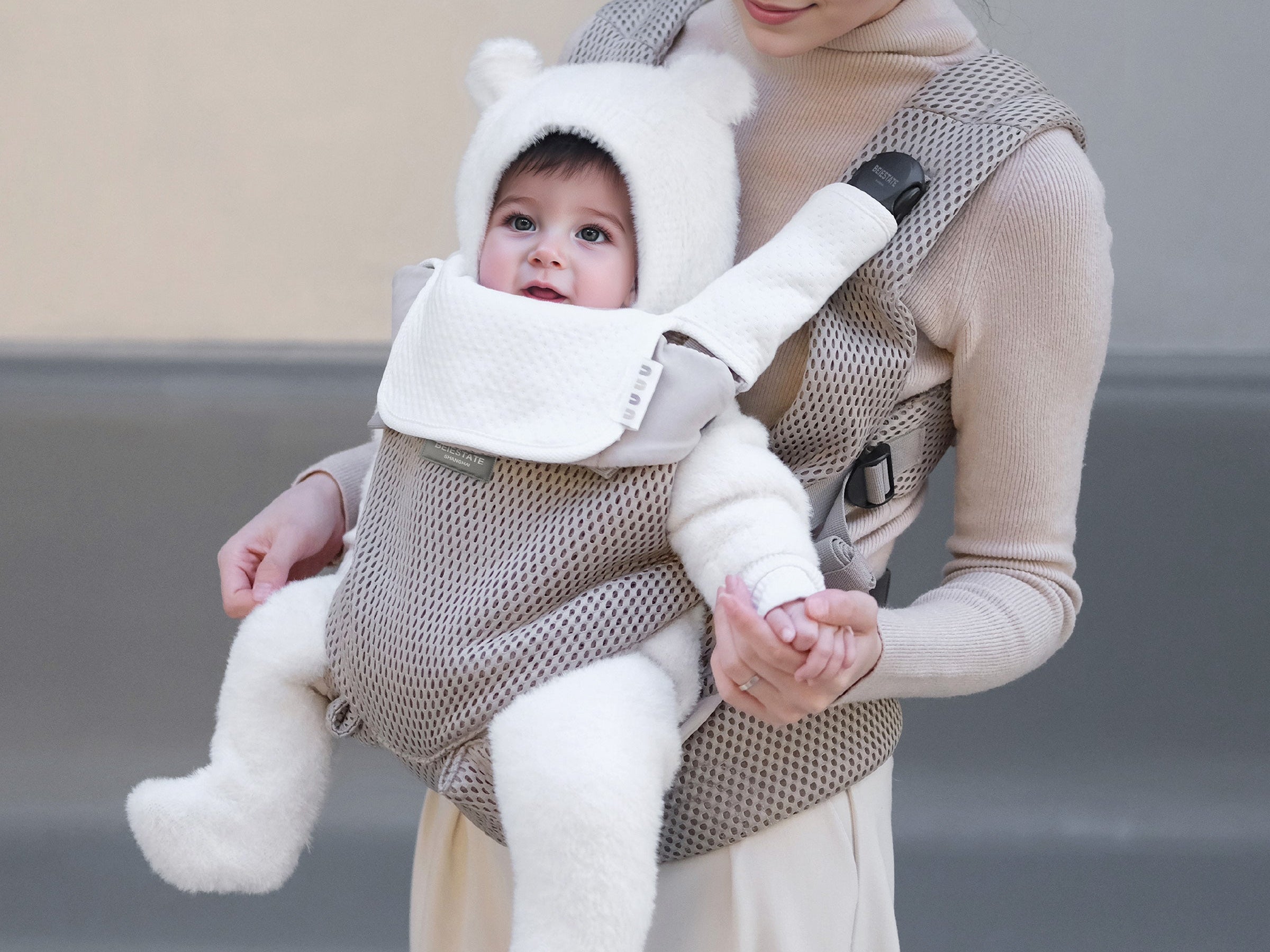 Why Breathability Matters in Babywearing: Stay Comfortable with BEIESTATE