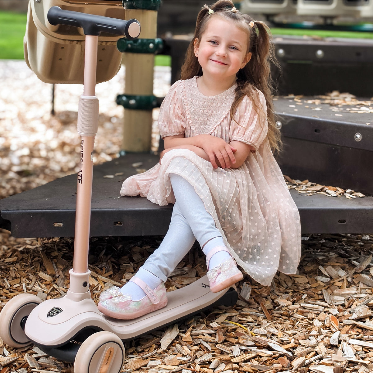 BEIESTATE 2-in-1 Aesthetic Foldable Scooter for Ages 1-8