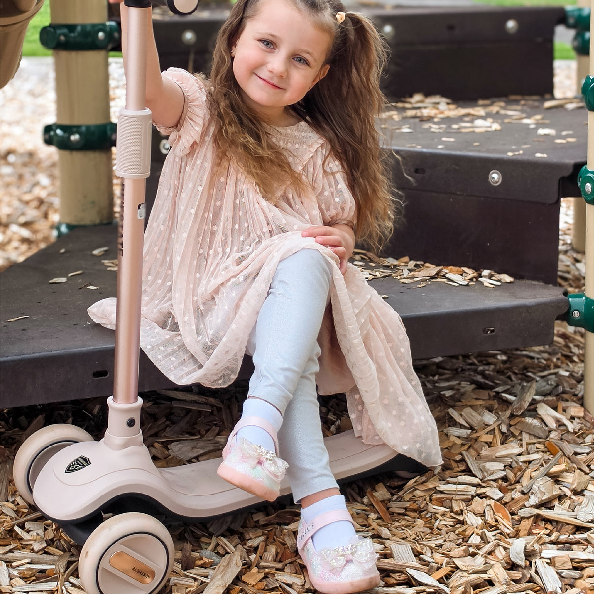 BEIESTATE 2-in-1 Aesthetic Foldable Scooter for Ages 1-8
